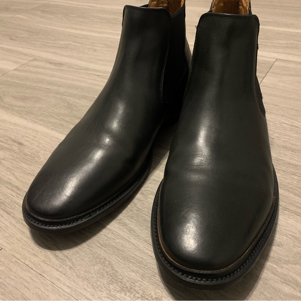 FRYE - Paul Chelsea Boot Size 13 runs long